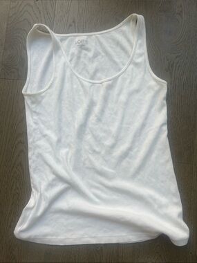 Loft White tank top -Medium
